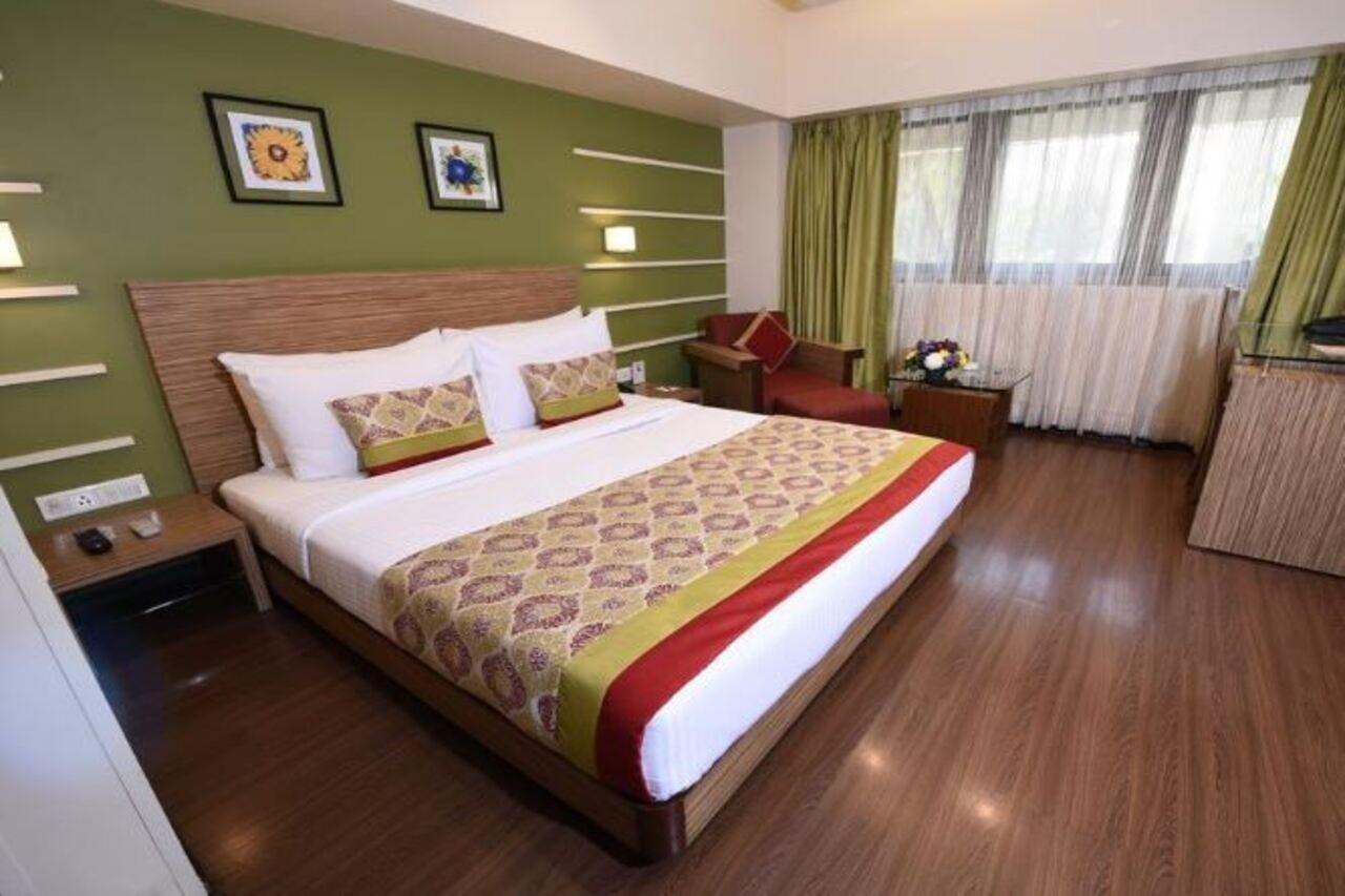 Hotel Bawa Suites Mumbai Exterior photo