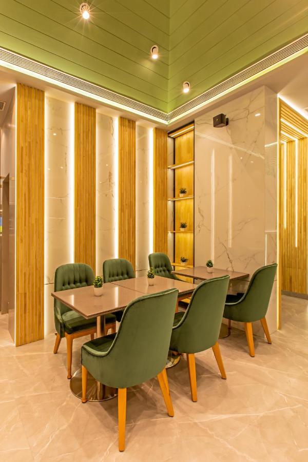 Hotel Bawa Suites Mumbai Exterior photo