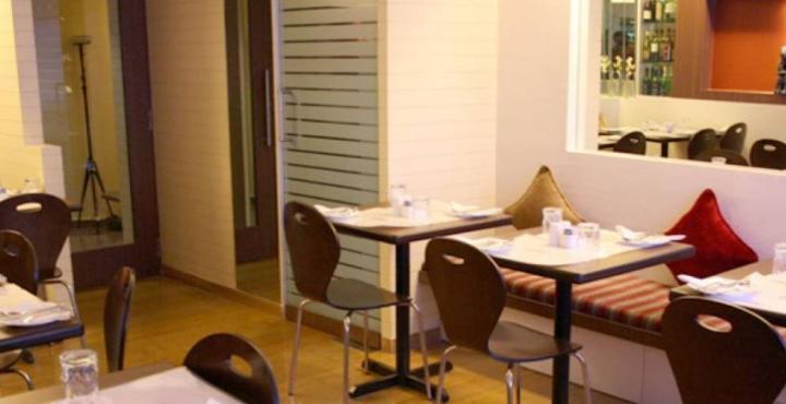 Hotel Bawa Suites Mumbai Exterior photo