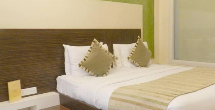 Hotel Bawa Suites Mumbai Exterior photo