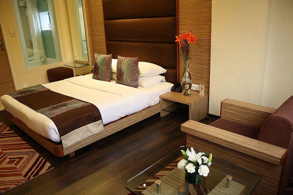 Hotel Bawa Suites Mumbai Exterior photo